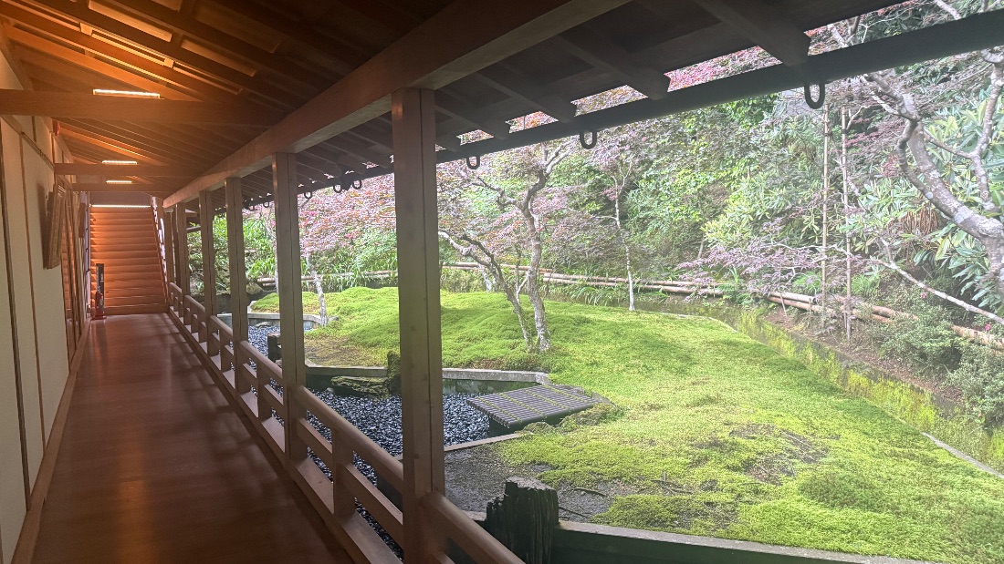 Inside the temple lodging at Koyasan
