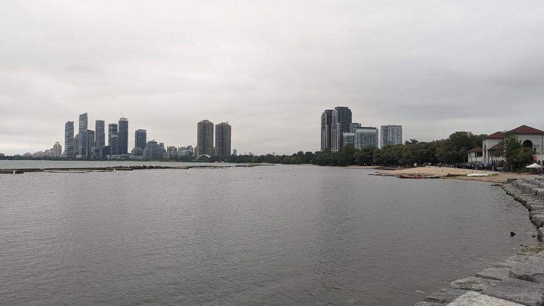 Shoreline of Lake Ontario at water level